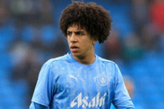 曼城接近与里科刘易斯续约 蓝月军团青训新星将继续留队